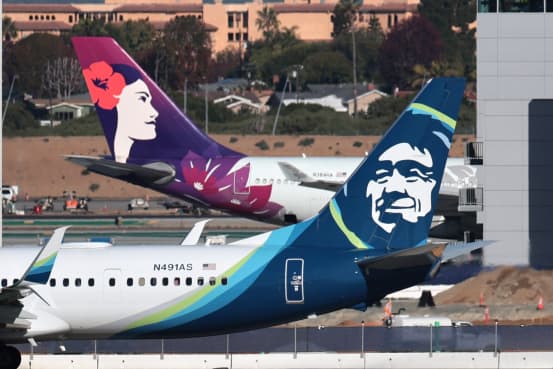 Transportation Department Blesses Alaska Air-Hawaiian Merger, With Strings