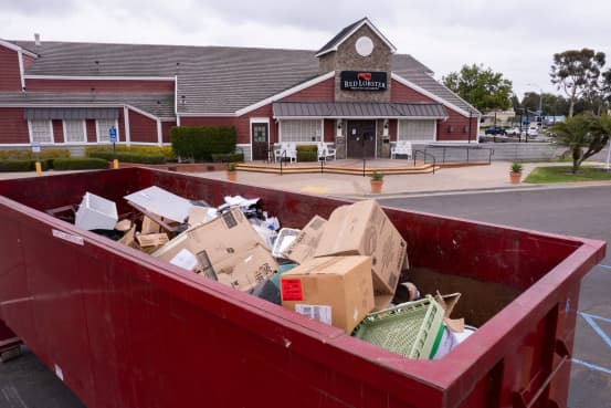 Empty Tables and Rising Costs Push More Restaurants Into Bankruptcy